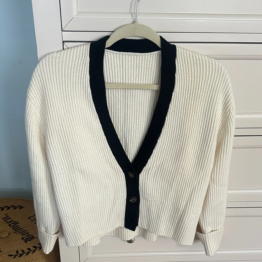 BNWT BLDWN Cream Cardigan with Black Trim - Picture 1 of 6